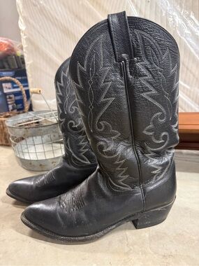 Men’s Black Cowboy Boots